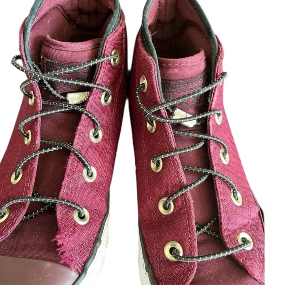 Converse very good
